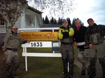 Squirmy_worms_fishermen